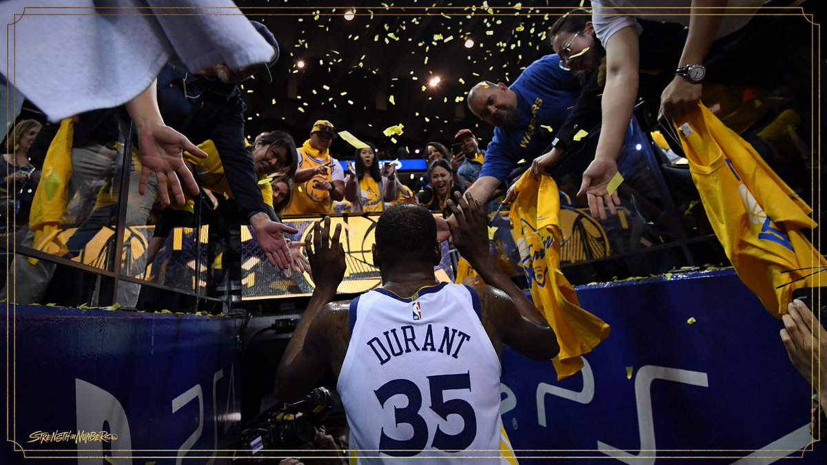 冰岛队的防 冰岛队的防