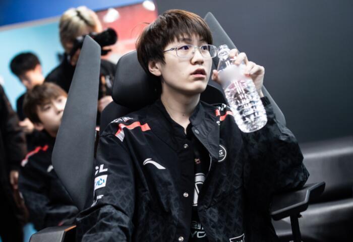 辽宁男篮的 辽宁男篮的