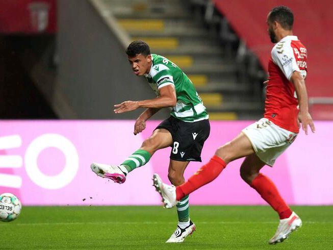 代足球的发 代足球的发